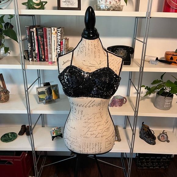 Vintage Forever 21 sequin bra top “Madonna Style” size medium - Picture 3 of 9